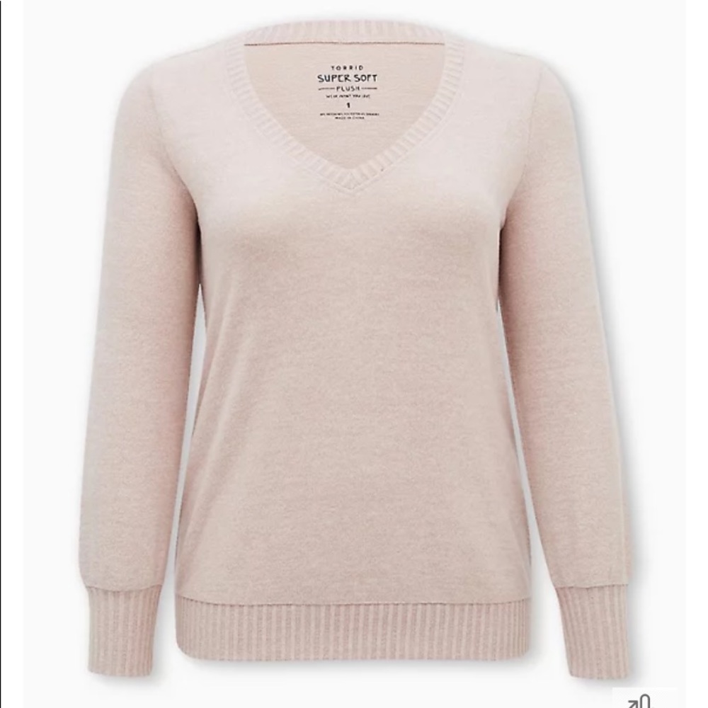 SUPER SOFT PLUSH PALE PINK LONG SLEEVE V-NECK TEE